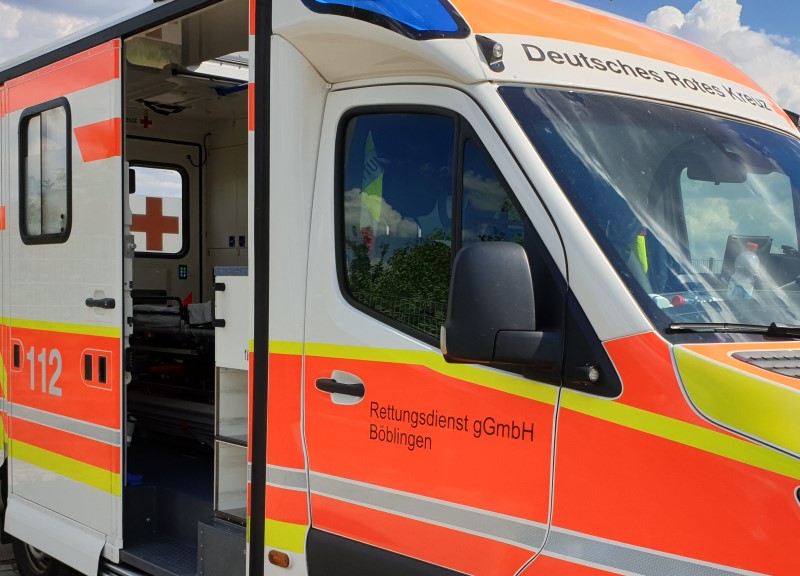 Fu-g-ngerin-bei-Unfall-mit-Pkw-verletzt