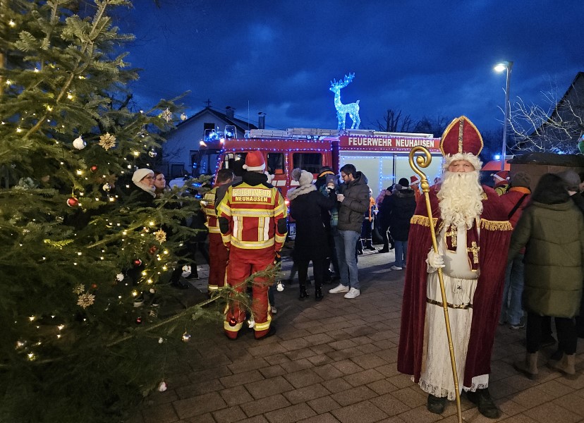 Nikolausaktion-der-Jugendfeuerwehr-Neuhausen
