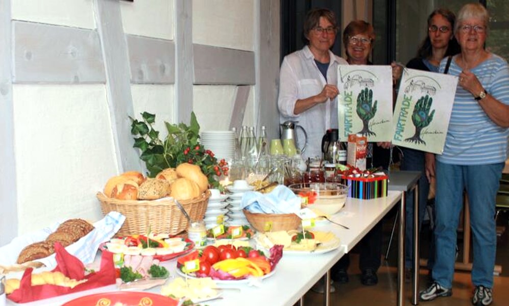 Faires-Fr-hst-ck-und-Vortrag-zu-Wolf-Luchs-und-Co