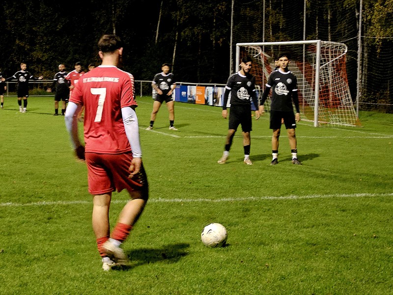 1-FC-Alemannia-Hamberg-bezwingt-FC-Ph-nix-W-rm