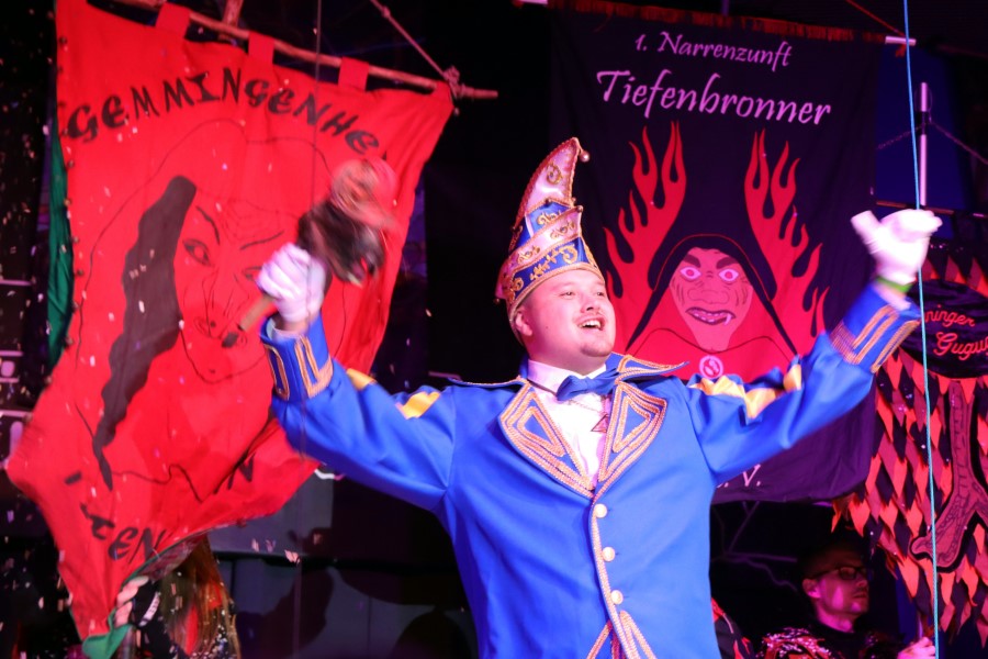 B-hnenfeuerwerk-der-guten-Laune