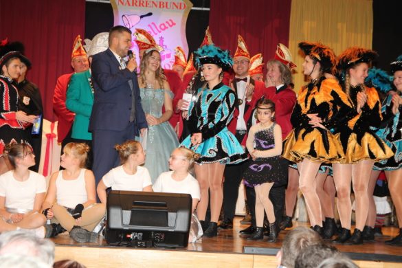Prunksitzung-beim-Narrenbund-Schellau-Fotogalerie