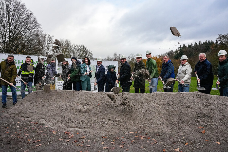 Spatenstich-f-r-den-neuen-Skatepark-im-Pforzheimer-Enzauenpark