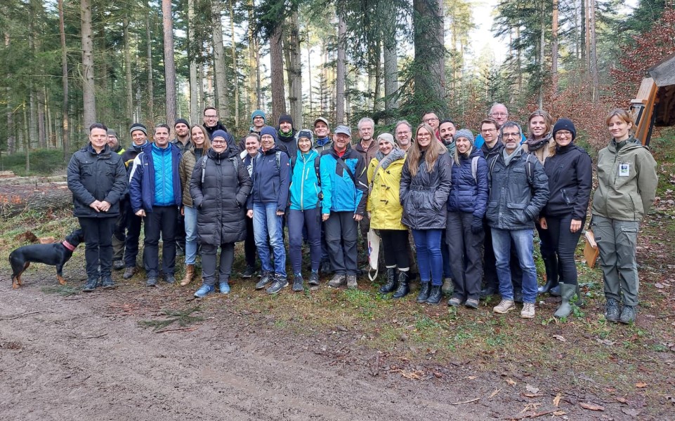 Im-Team-f-r-den-Wald
