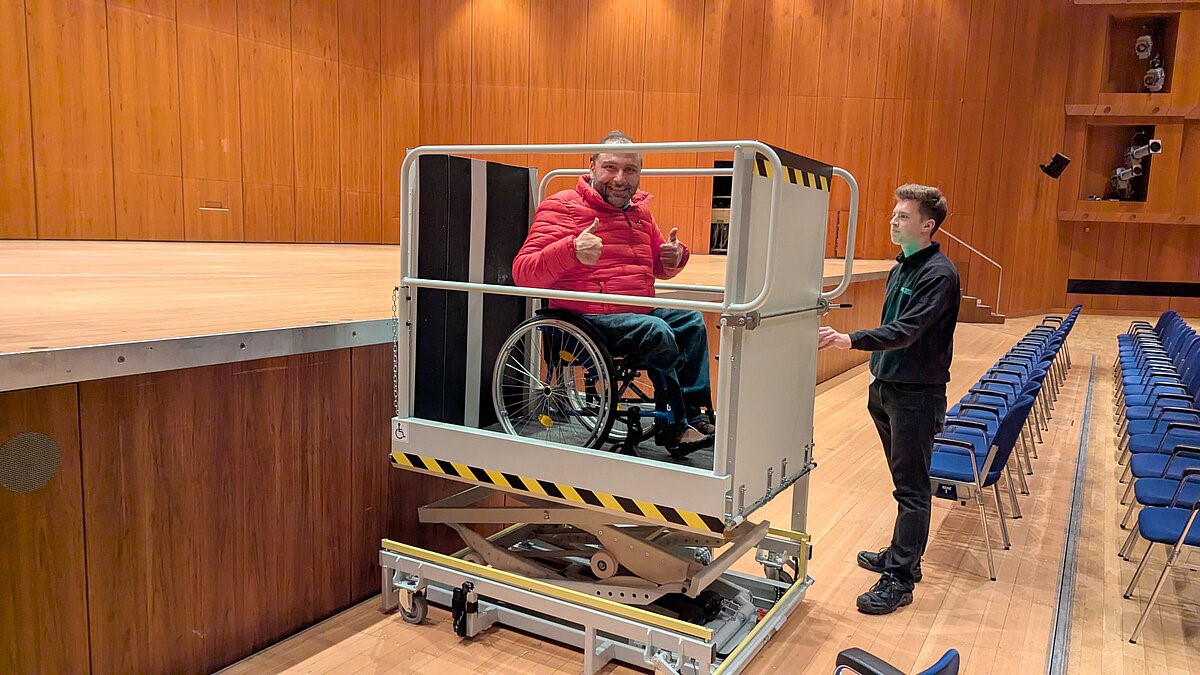 Teilhabe-endet-nicht-mehr-im-Zuschauerraum