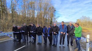 Ausgebaute-Porschestrecke-f-r-den-Verkehr-freigegeben